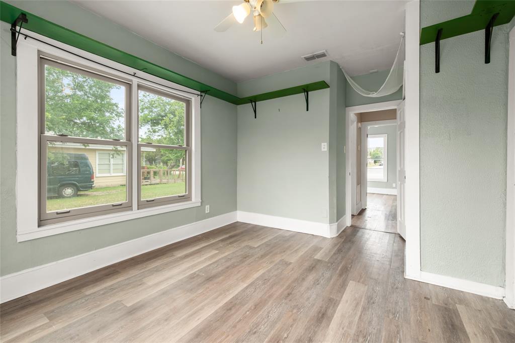 Jalonick 1st - Residential