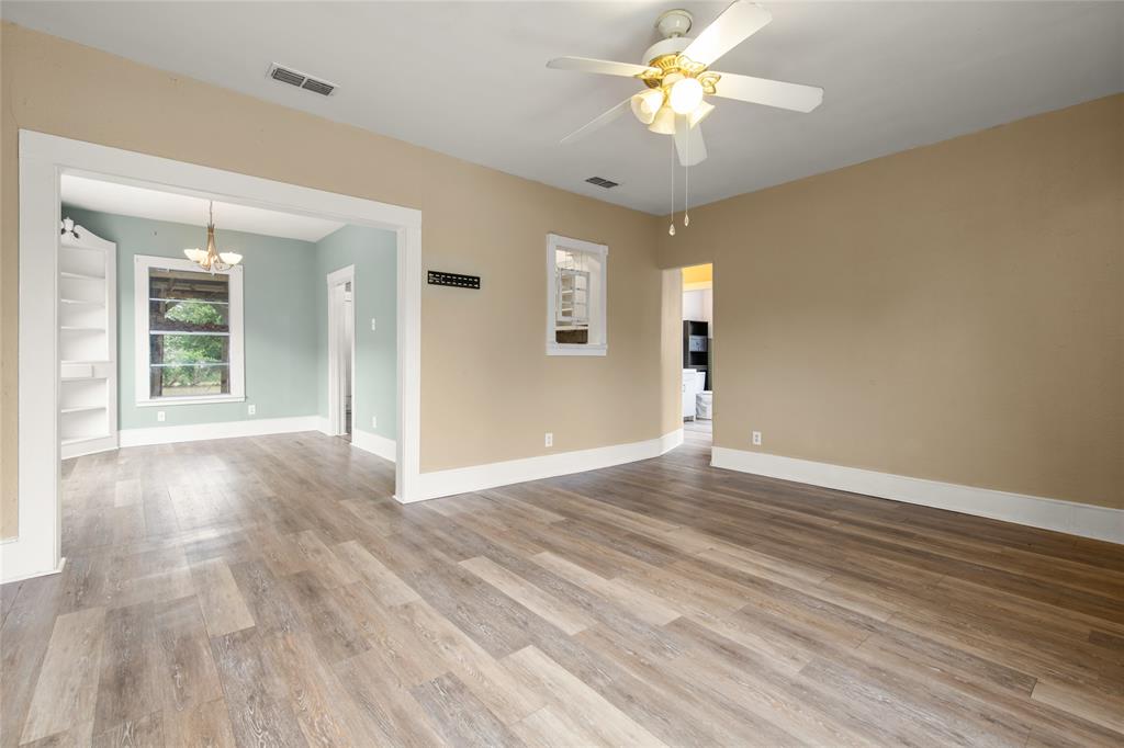 Jalonick 1st - Residential