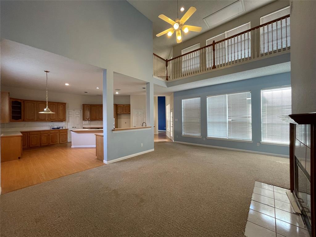 Deerfield West - Residential Lease