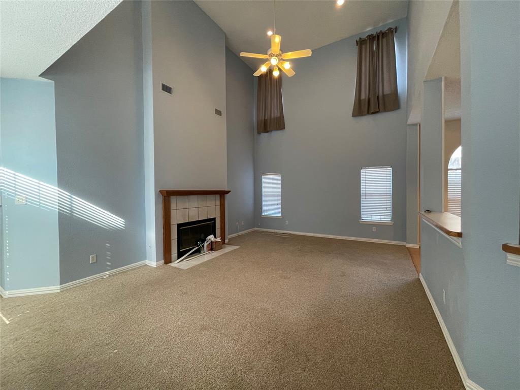 Deerfield West - Residential Lease