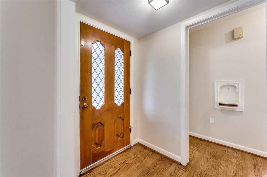 1710 Henderson Court