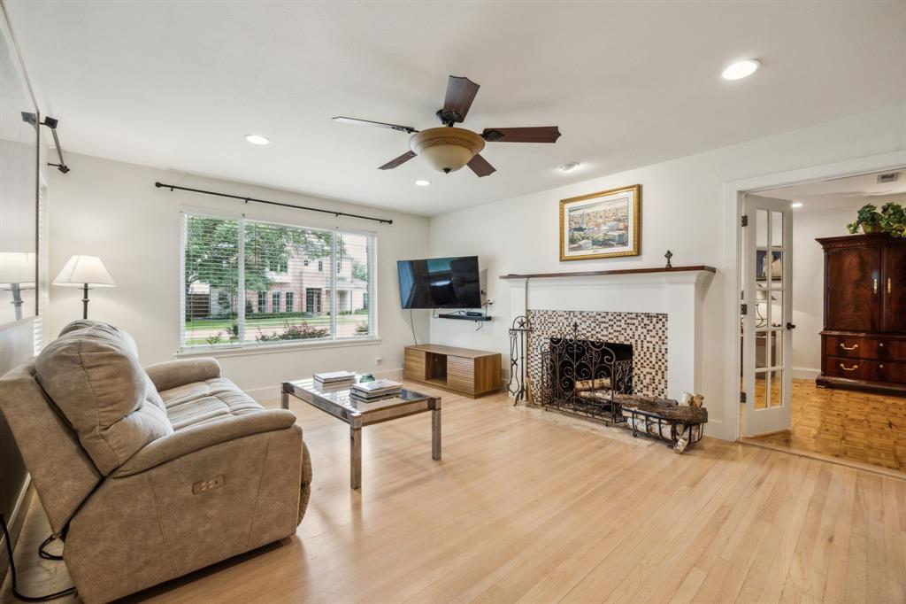 3965 Durango Drive
