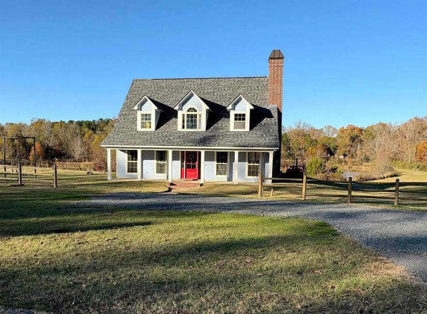 Unique property in a country setting of rural Keithville.  Modern farmhouse on over 6 acres with an over an acre large private pond. New post-and-rail fence across the front of the property. Private Dock (AS IS). Master suite downstairs with 2 master walk in closets, garden tub and standup shower. Guest bathroom downstairs as well. 3 bedrooms and 1 bath upstairs. Wood floors. Eat in kitchen and space for a formal dining within the living room. Tall cabinetry in the kitchen and a walk in pantry. Full size laundry in the kitchen behind double doors. Crown molding throughout. Front porch suited for rocking chairs. Covered back porch with a bed swing hanging to enjoy the slow pace of country living. Expansive private pond with a small barn and a walking bridge over the overflow creek in the rear of the property. You will be hard pressed to find such a property anywhere else. Come fall in love!