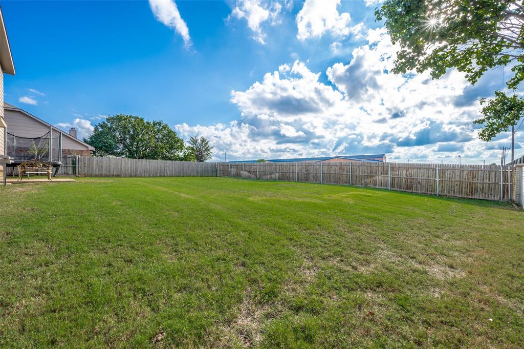 Saddlebrook Estates Ph 1 Krum - Residential