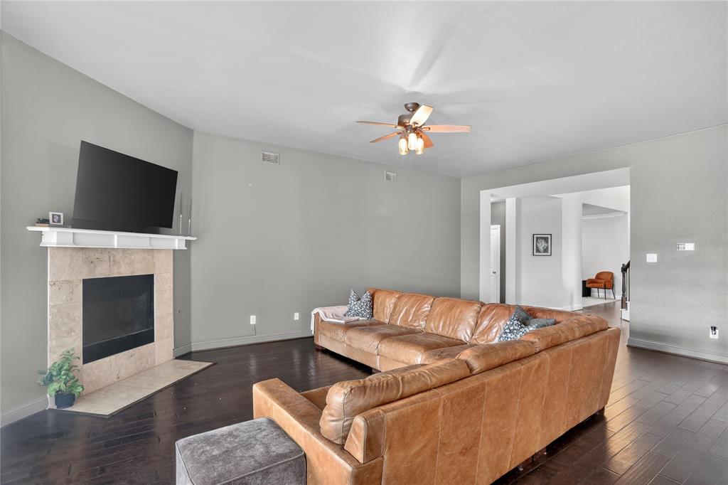 830 Woodview Drive