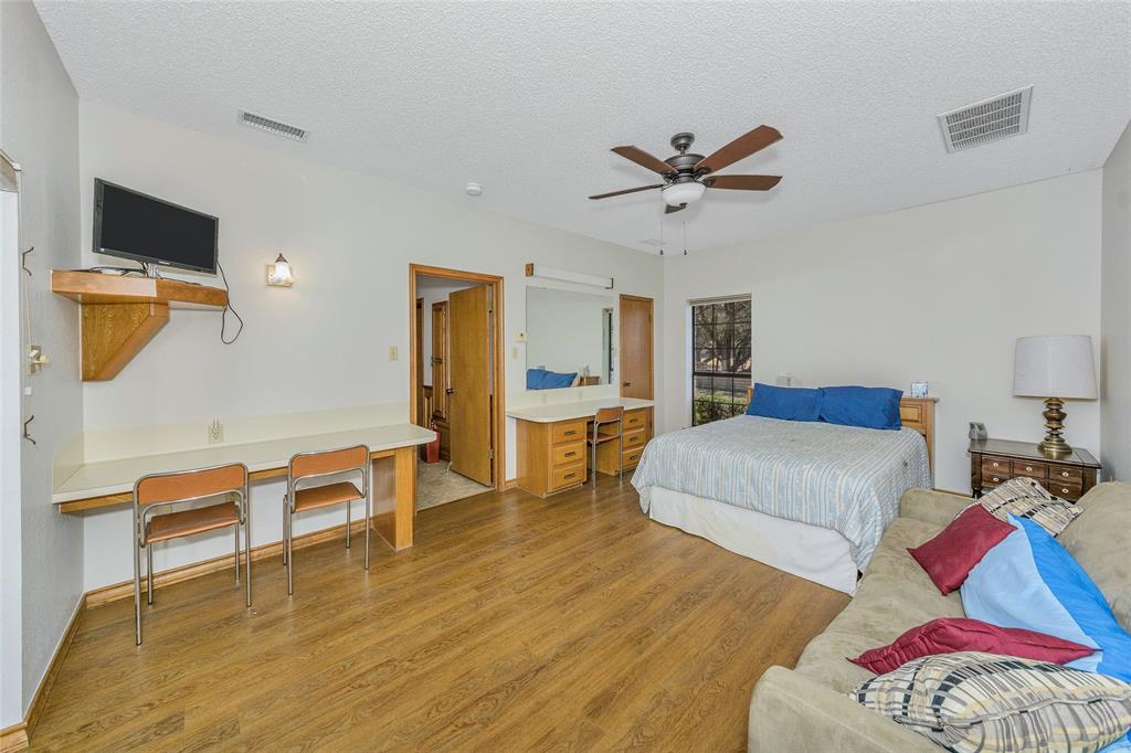 Sportsmans World - Residential