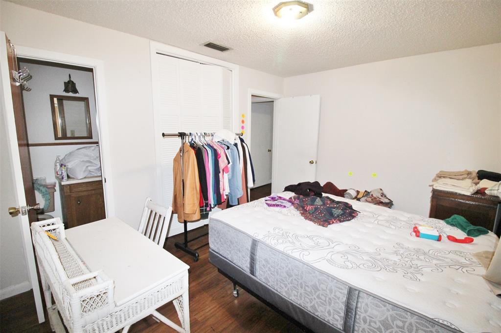 LAMBERT PARK - Residential