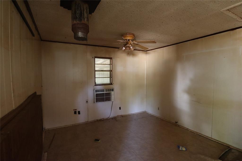 110 E 2nd Street