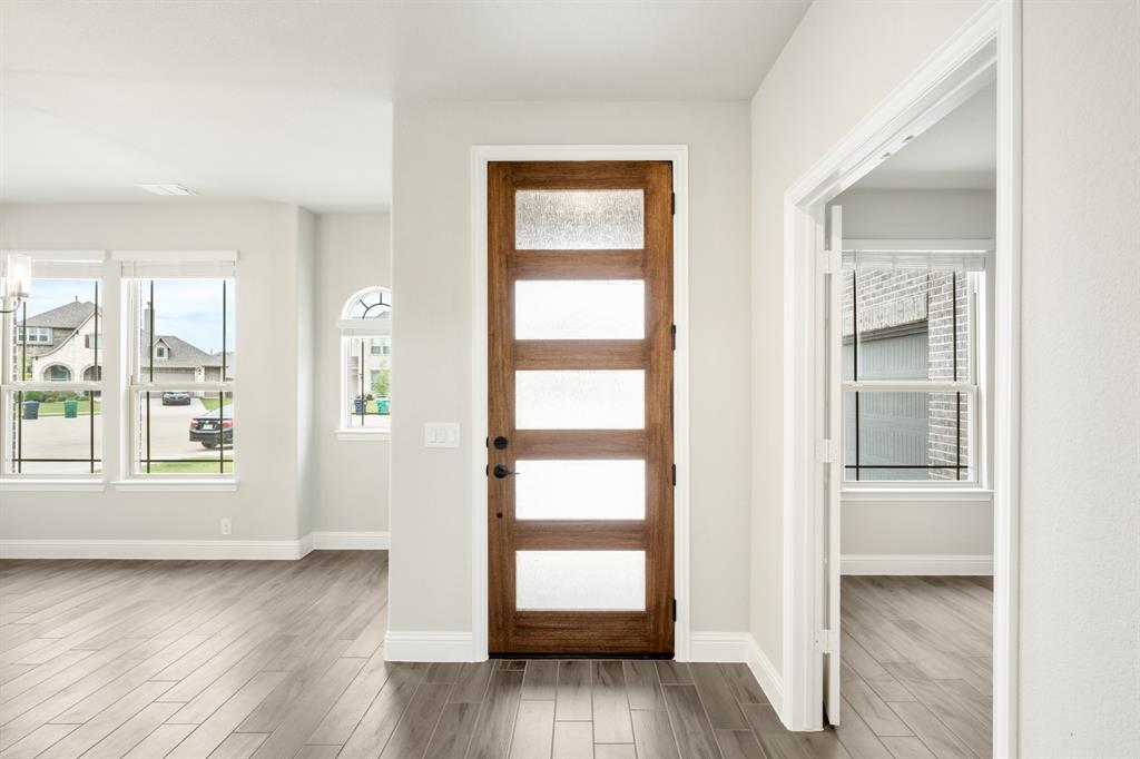 2708 Creekhollow Court