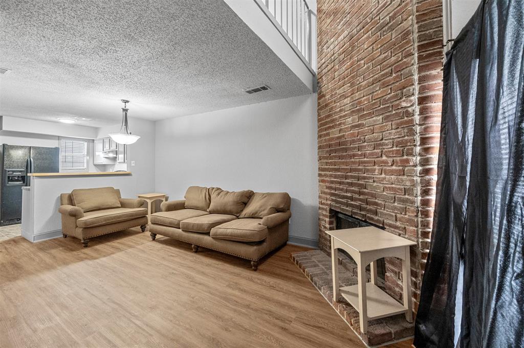 9455 Olde Towne Row