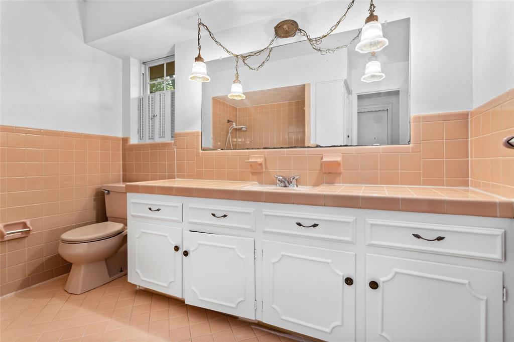 White Rock North 08 Instl - Residential Lease