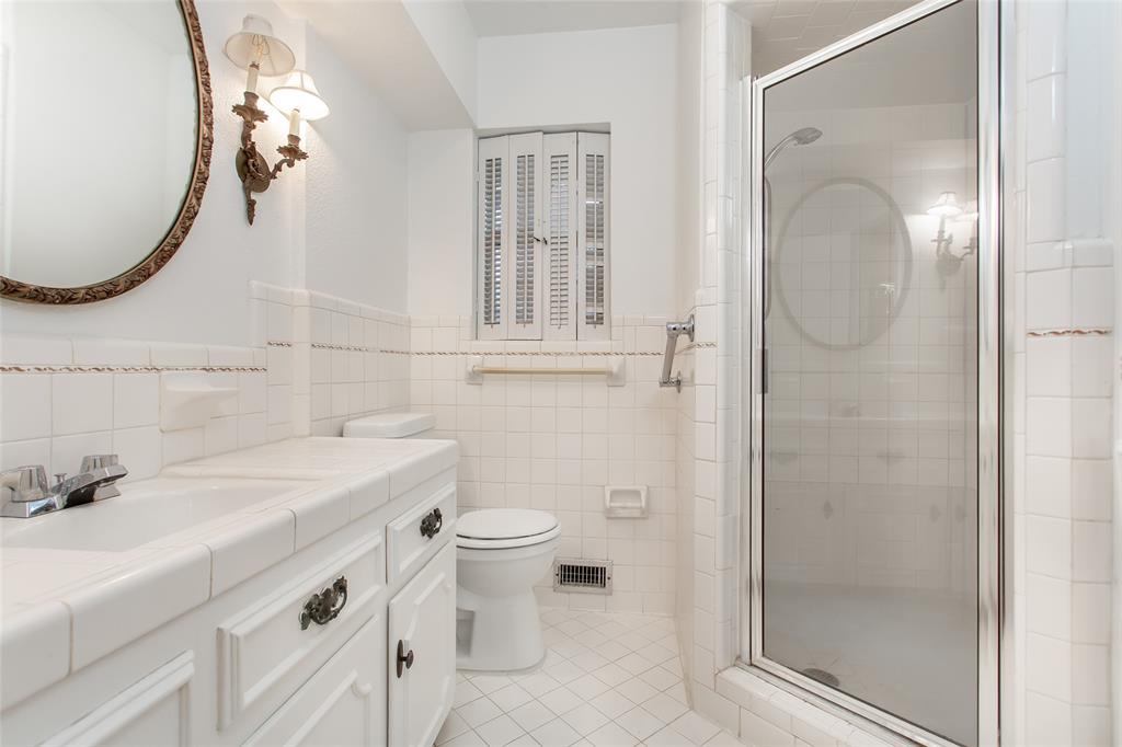 White Rock North 08 Instl - Residential Lease