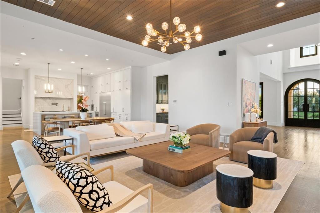 The Hills Of Kingswood - Residential