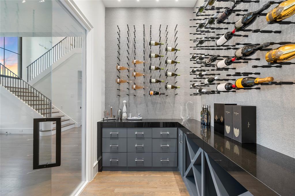 The Hills Of Kingswood - Residential