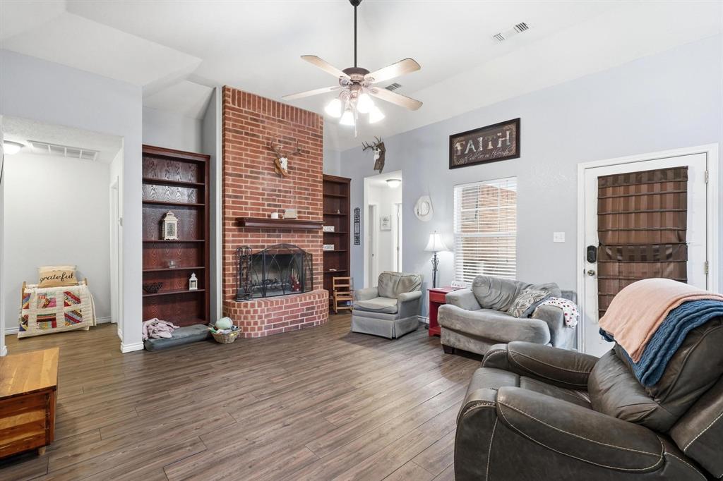 518 Robin Hood Court