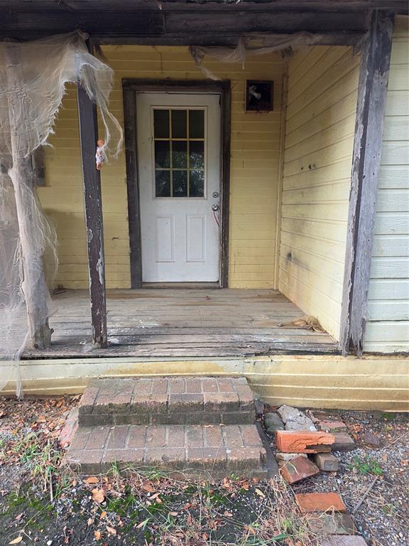 A0365 R FINNEY, ACRES 3.0 - Residential