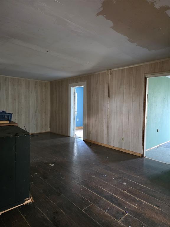 A0365 R FINNEY, ACRES 3.0 - Residential