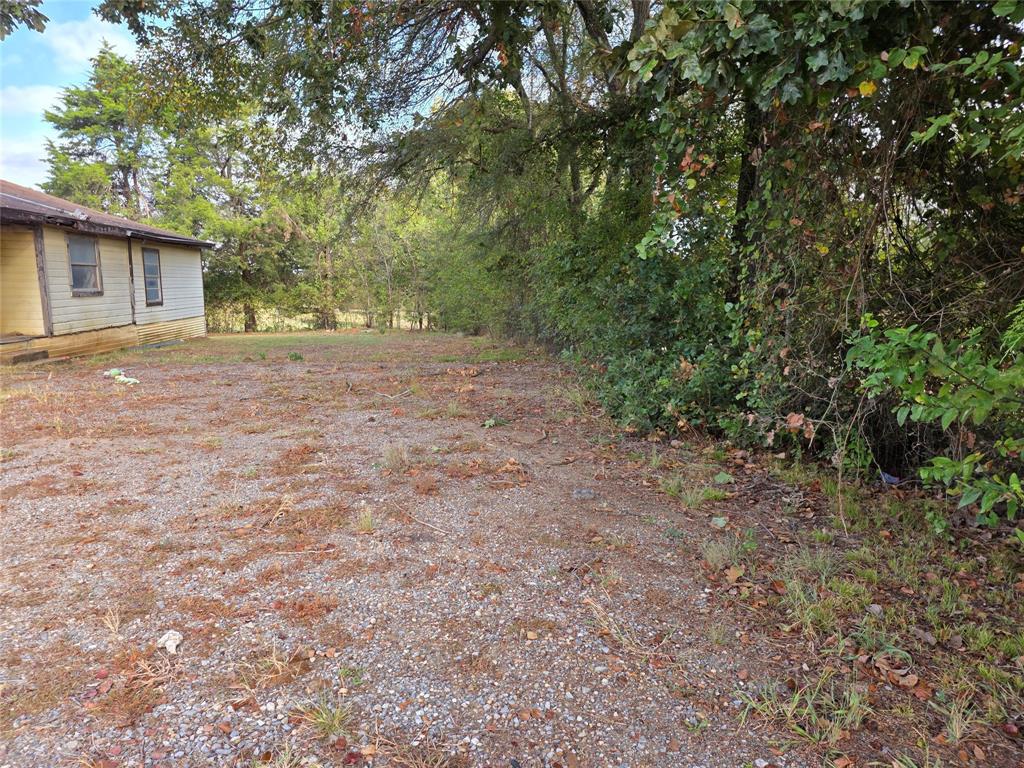 A0365 R FINNEY, ACRES 3.0 - Residential