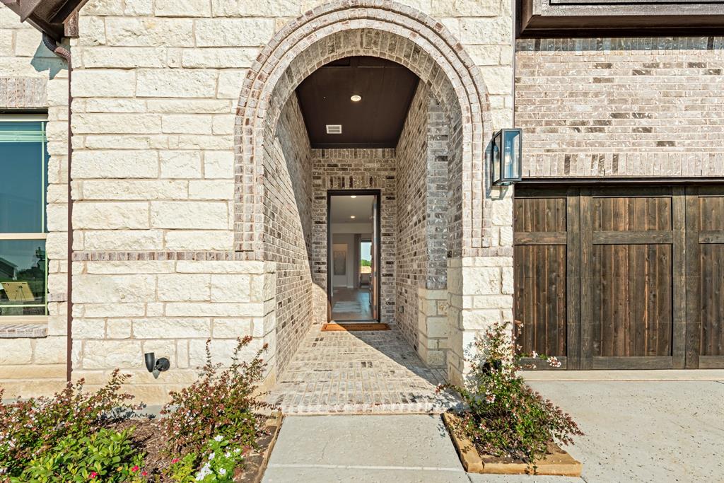 5709 Cypresswood Lane