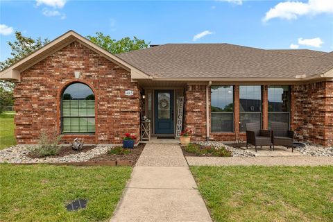 A home in Van Alstyne