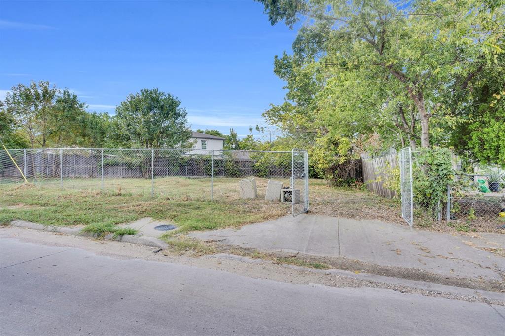 Weisenberger Gardens Add - Land