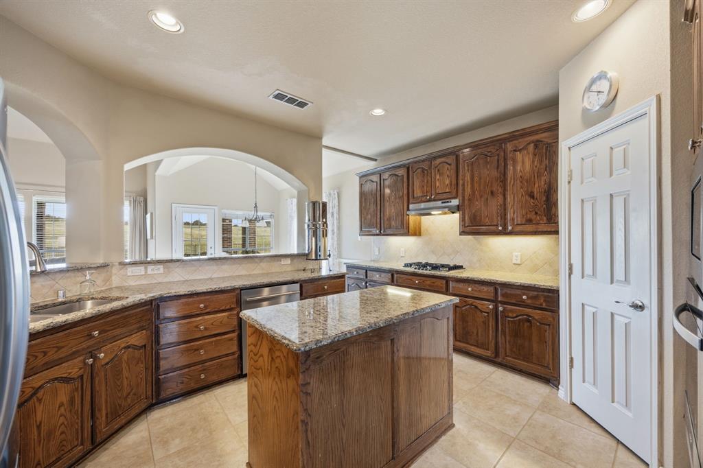 305 Tobiano Court