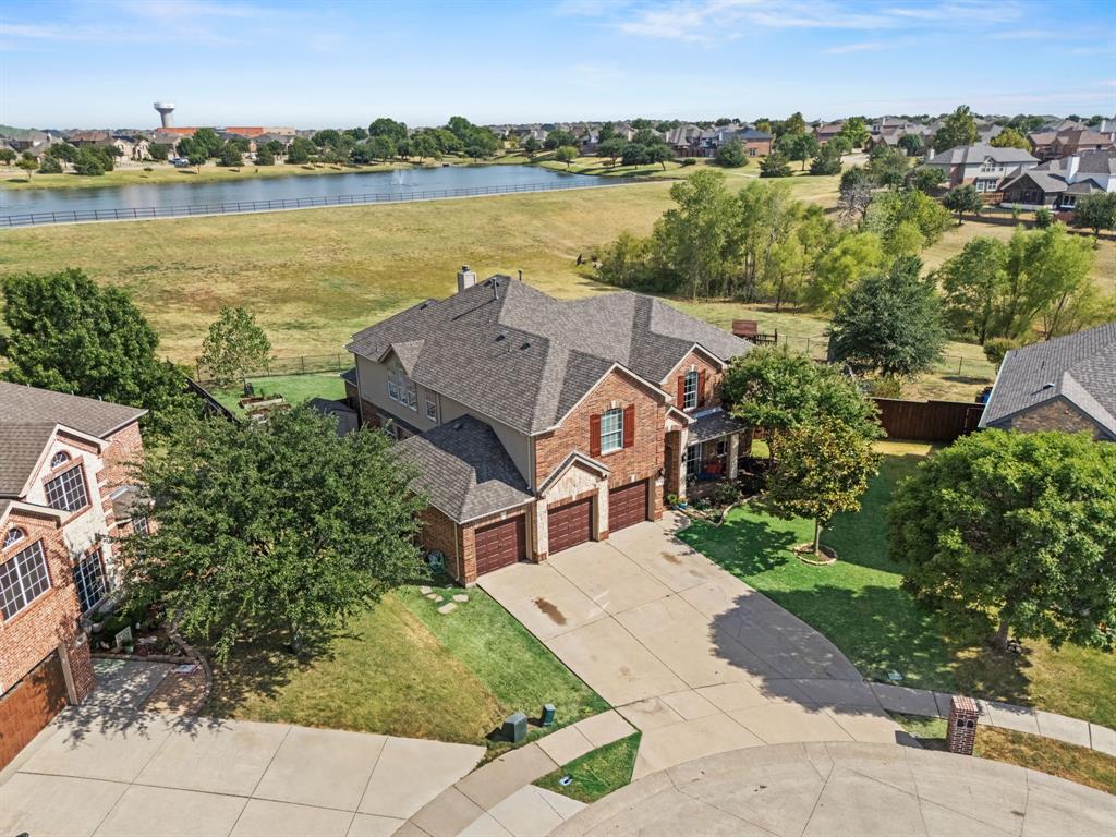 305 Tobiano Court