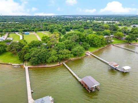 Photo of 10814 Power Squadron Road, Azle, TX 76020 (MLS # 21198798)