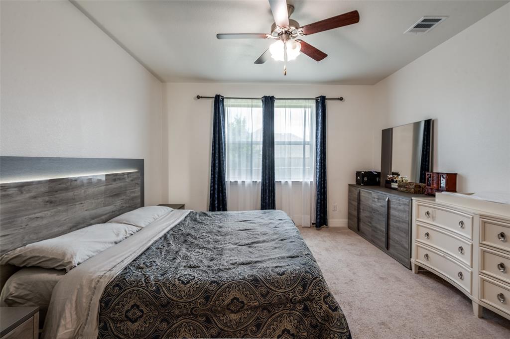 Sutton Fields Ph - Residential