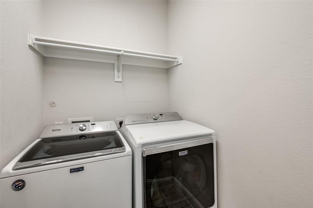 Sutton Fields Ph - Residential