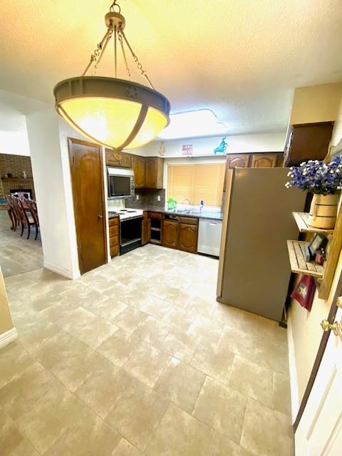 Rosemeade Add 2 - Residential Lease