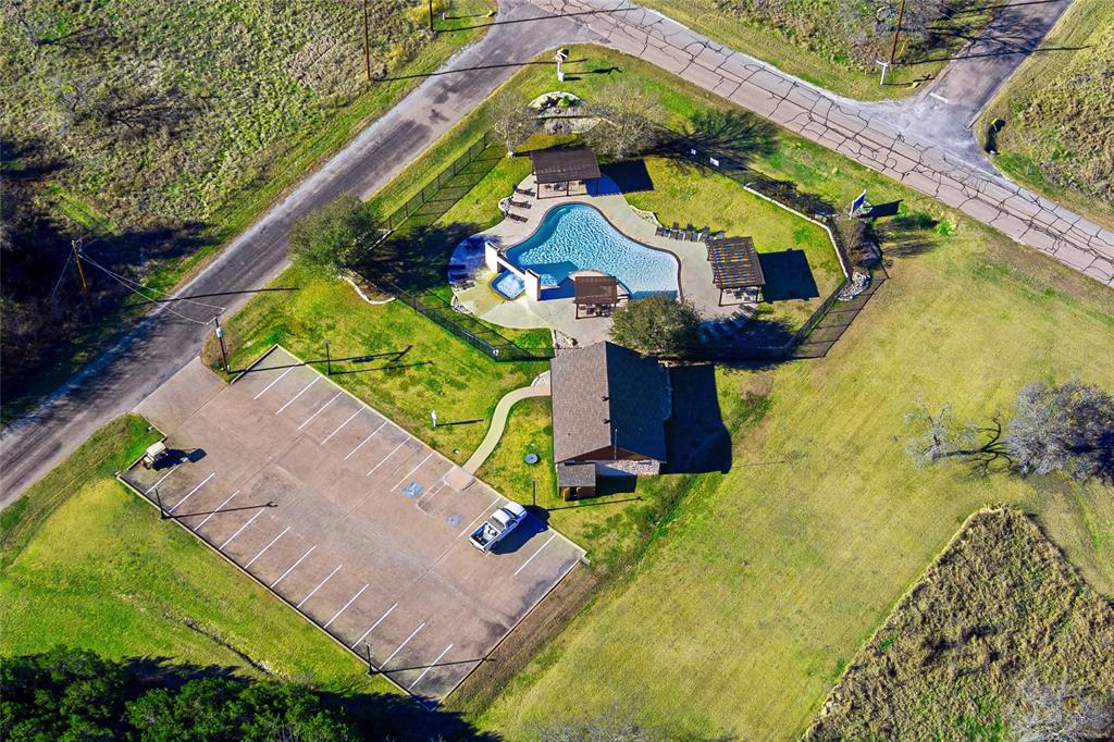 White Bluff #18 - Land