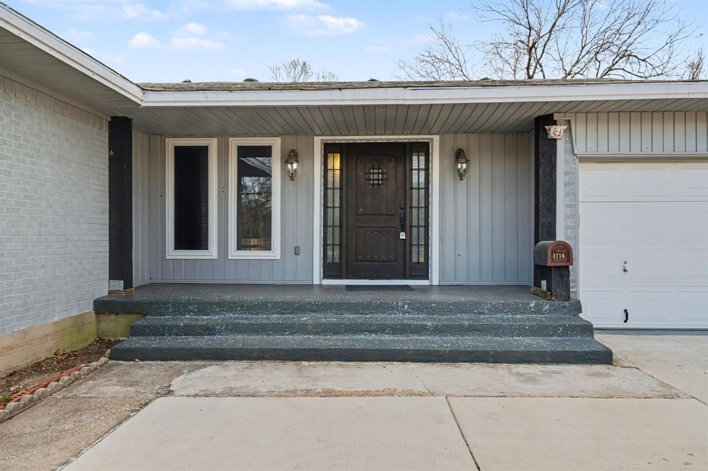 1714 E Union Bower Road