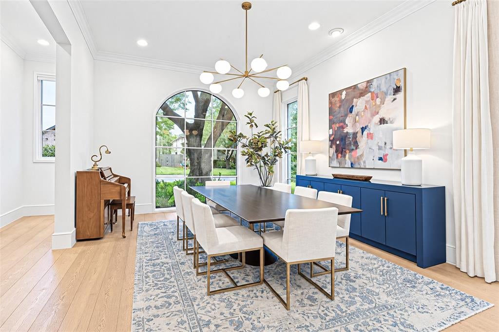 6516 Sondra Drive