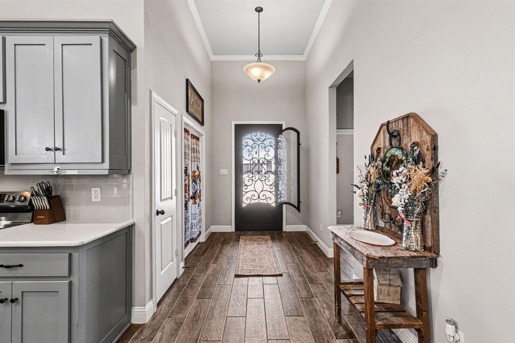 2085 Rolling Meadow Lane