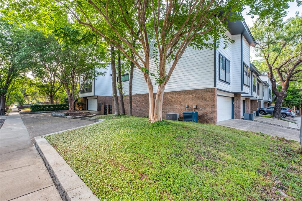 4100 Wycliff Twnhms Add - Residential Lease