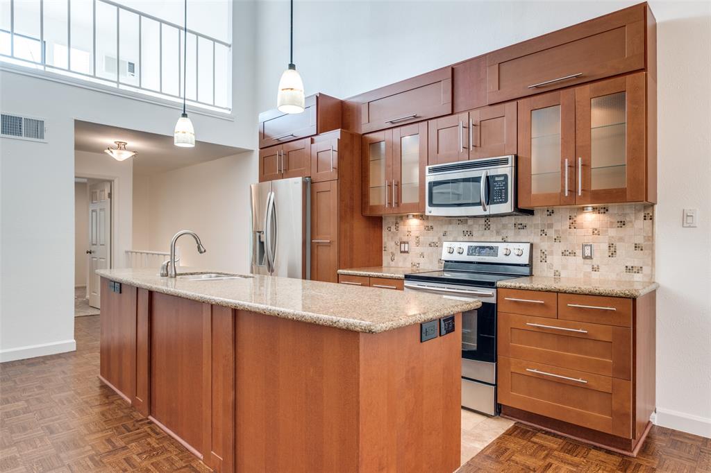 4100 Wycliff Twnhms Add - Residential Lease