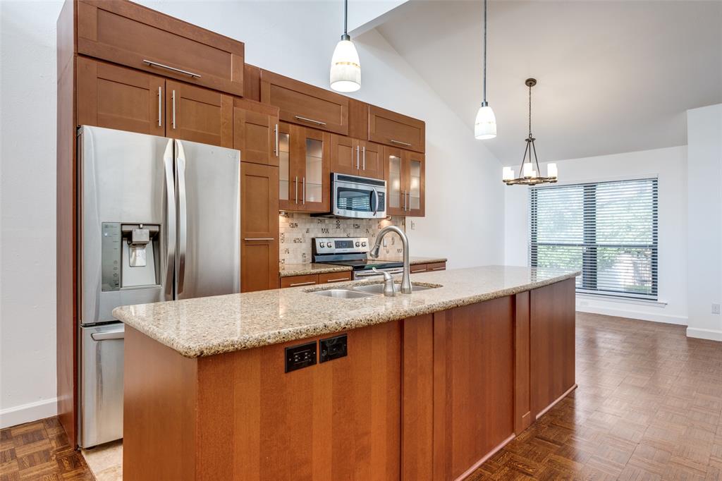 4100 Wycliff Twnhms Add - Residential Lease