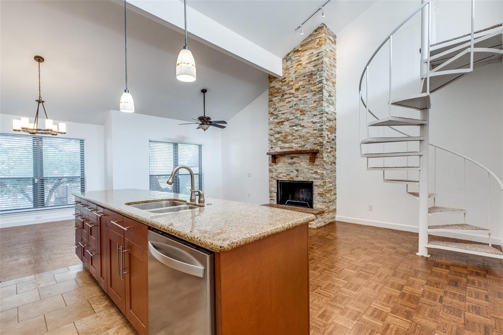 4100 Wycliff Twnhms Add - Residential Lease