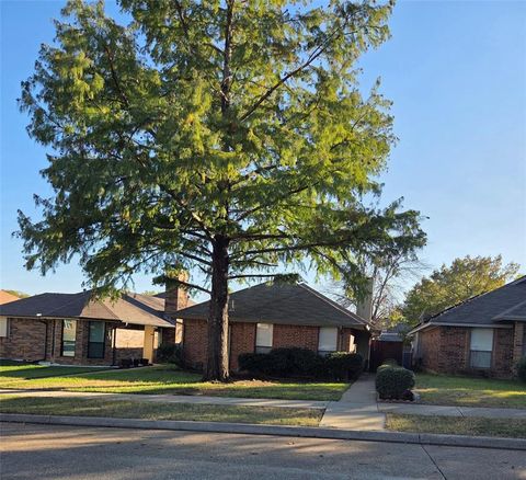 718 Red Oak Drive Lewisville TX 75067