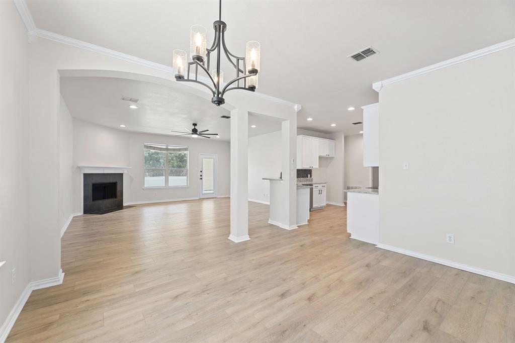 1046 Elm Drive