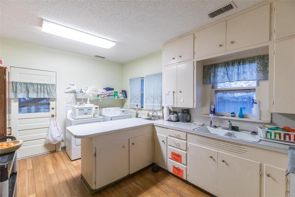 Bowyer Sub - Commercial Sale