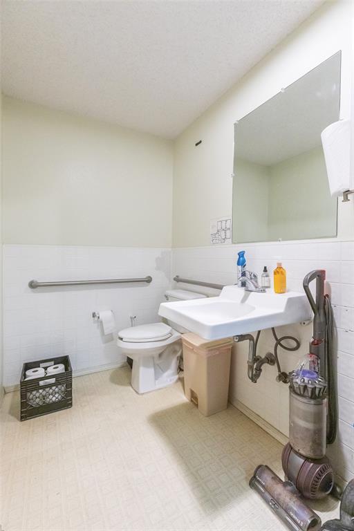 Bowyer Sub - Commercial Sale