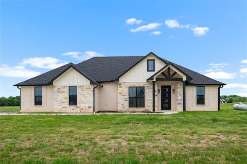 370 Private Road 5440 Point TX 75472