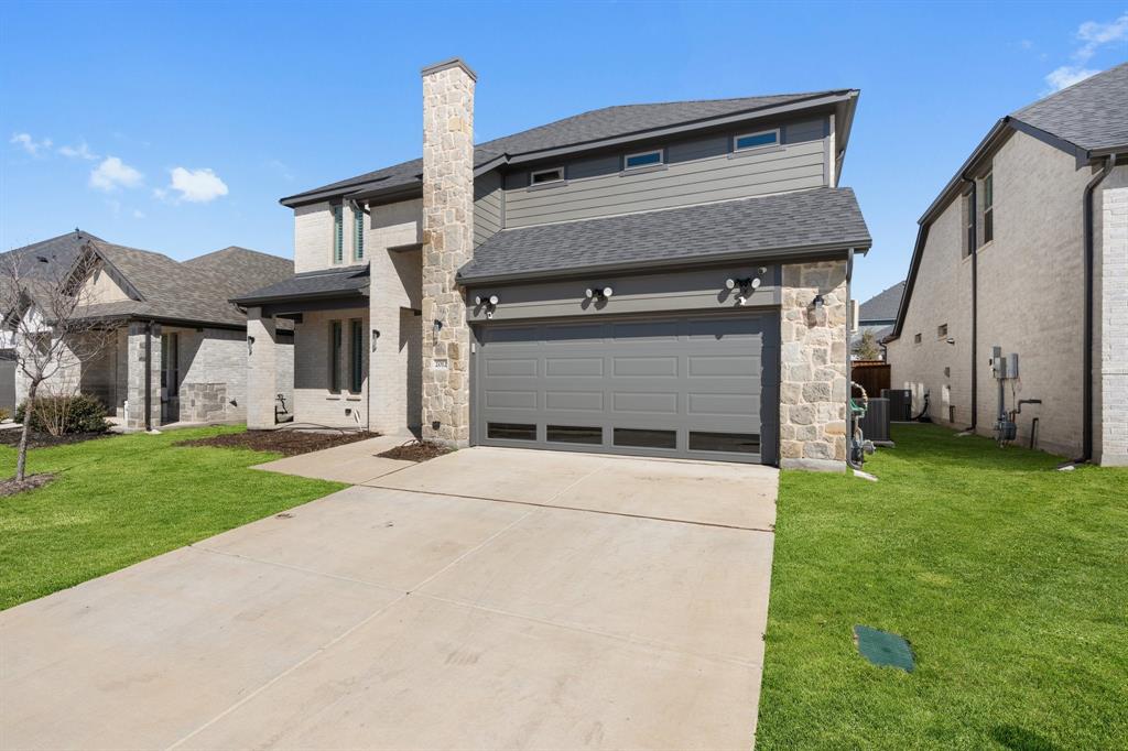 2012 Edgewater Street