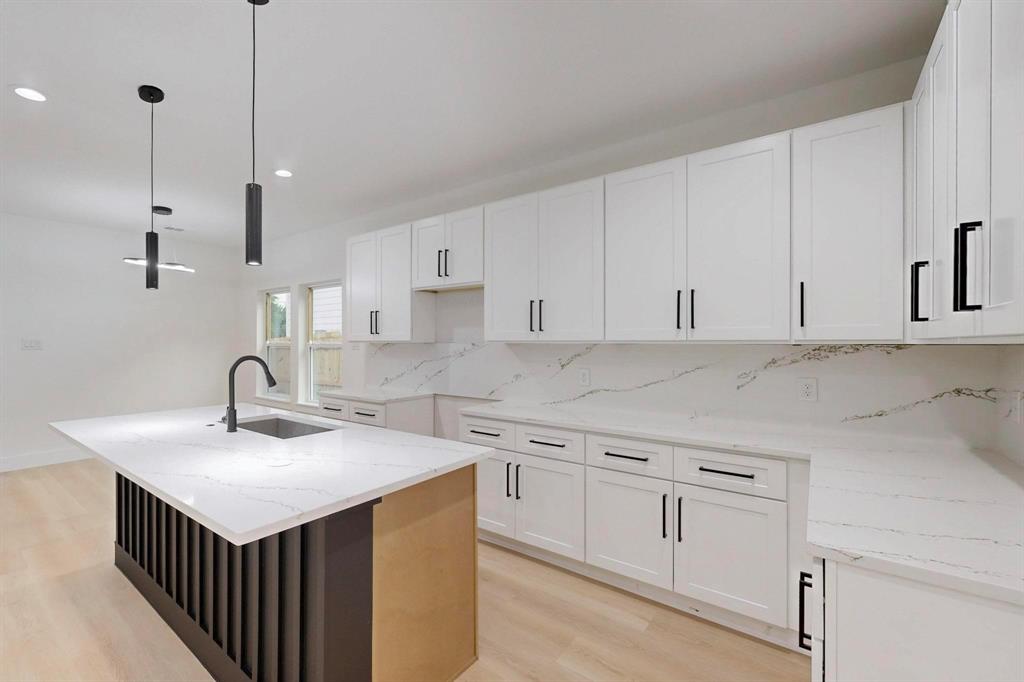 Wahhoo & Jas J Collins - Residential Lease