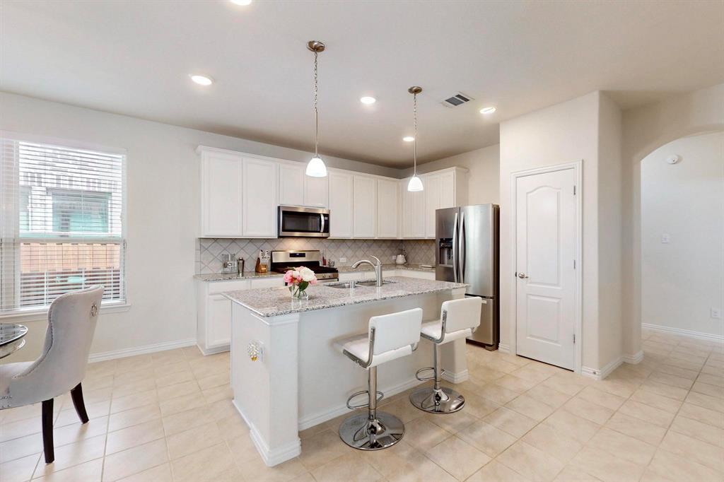 2037 Barx Drive