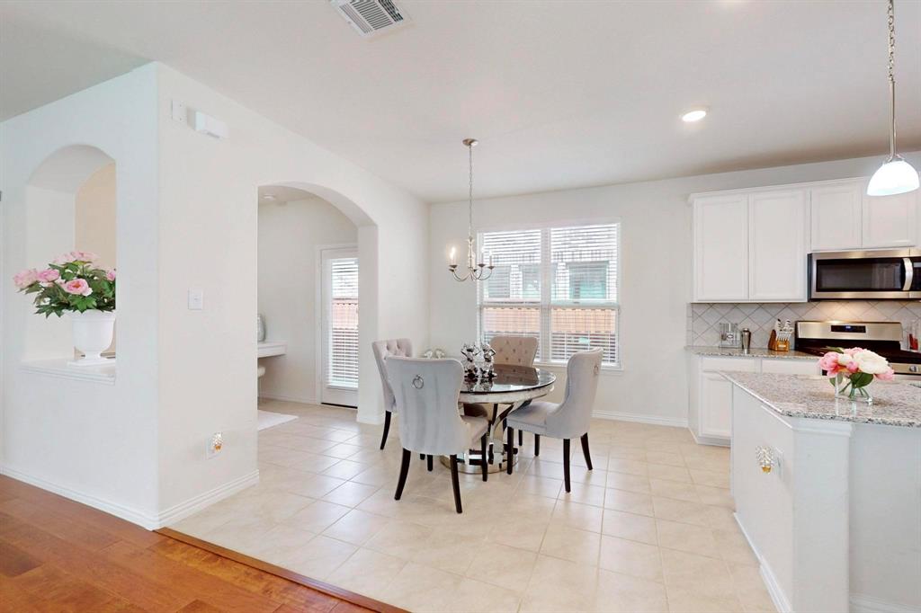 2037 Barx Drive