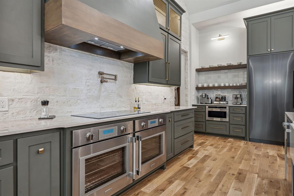 Country Club Village - Residential