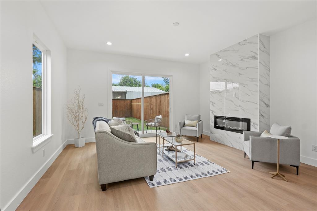 Freemans Columbia Ave - Residential